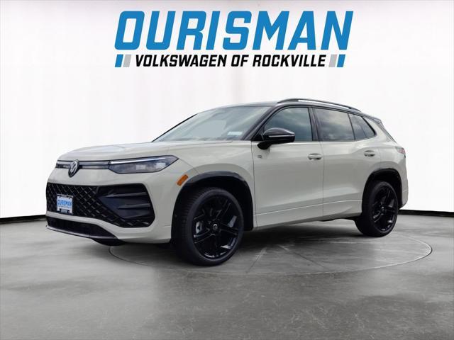 Photo of 2025 Sandstone Volkswagen Tiguan