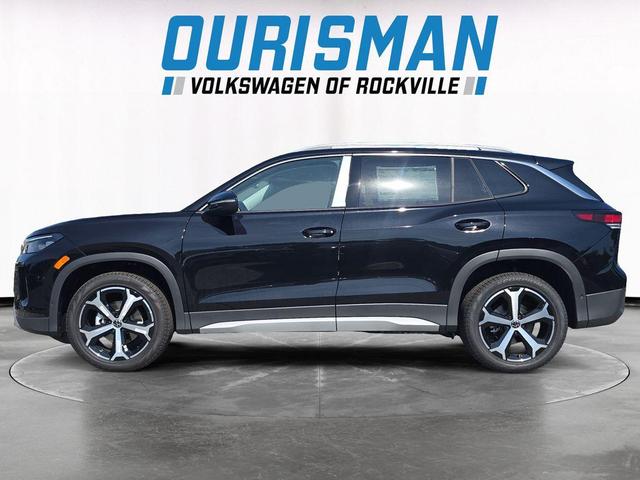 Photo of 2025 Deep Black Pearl Volkswagen Tiguan