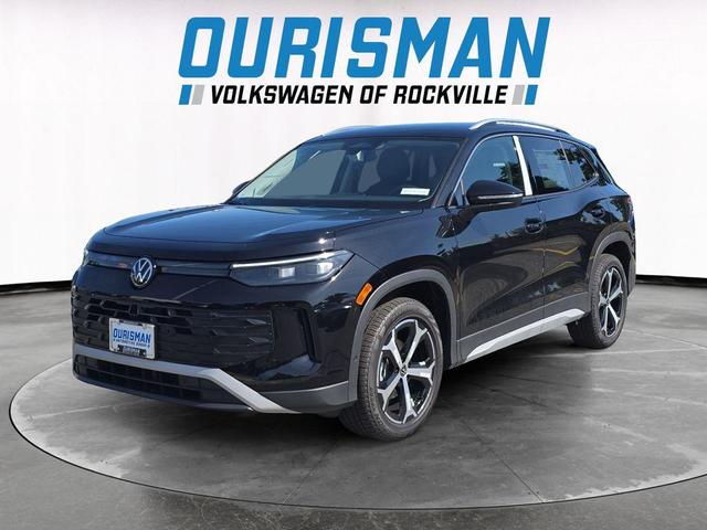 Photo of 2025 Deep Black Pearl Volkswagen Tiguan