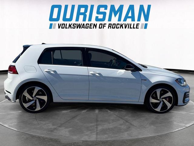 Photo of 2023 Silver Mist Metallic Volkswagen ID.4
