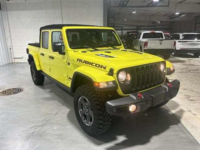 Photo of 2023 High Velocity Clearcoat Jeep Gladiator