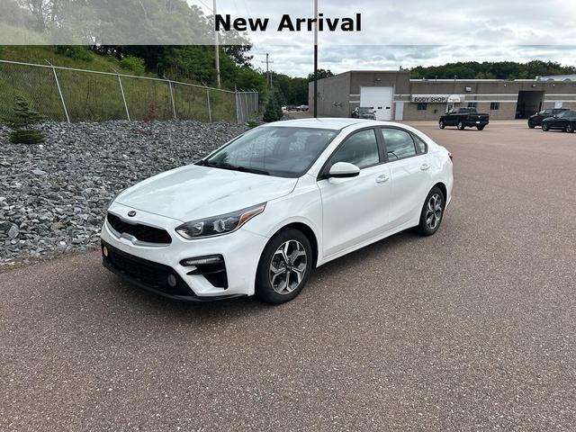 Photo of 2021 Clear White Kia Forte