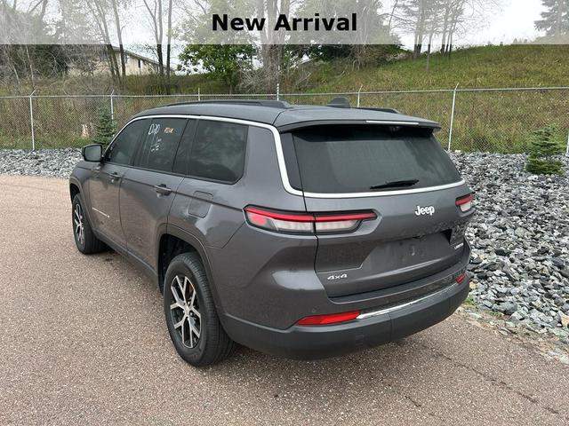 Photo of 2024 Baltic Gray Metallic Clearcoat Jeep Grand Cherokee L