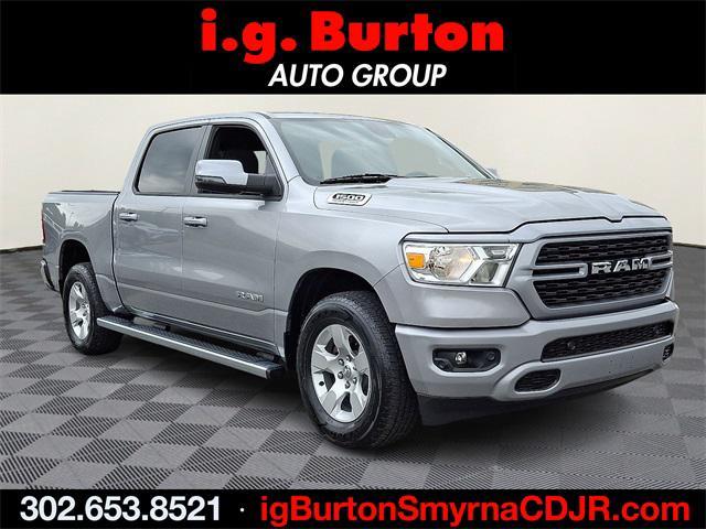 Photo of 2024 Billet Silver Metallic Clearcoat RAM 1500