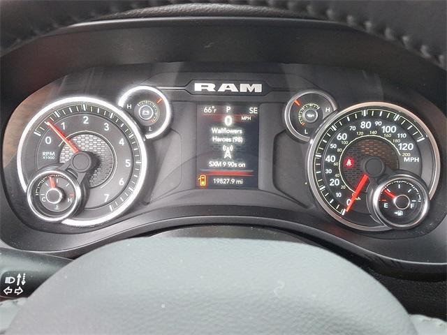 Photo of 2024 Billet Silver Metallic Clearcoat RAM 1500