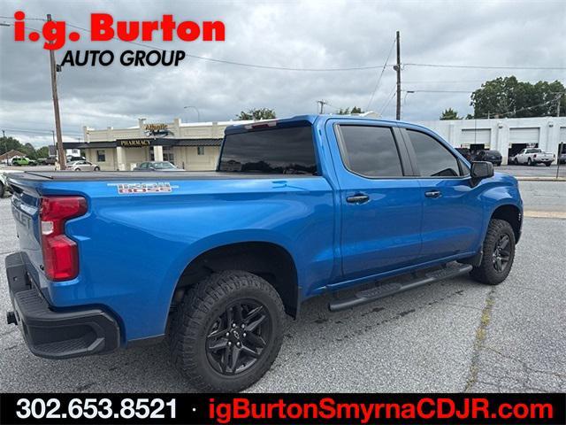 Photo of 2022 Blue Metallic Chevrolet Silverado 1500