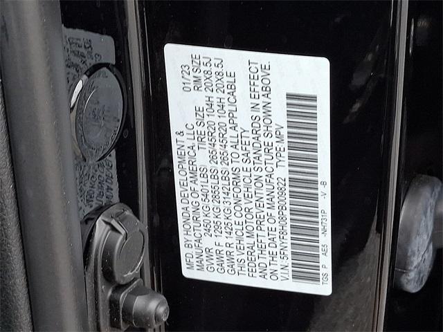 Photo of 2023 Crystal Black Pearl Honda Passport