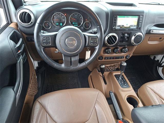 Photo of 2018 Bright White Clearcoat Jeep Wrangler JK Unlimited
