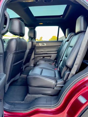 Photo of 2015 Ruby Red Metallic Tinted Clearcoat Ford Explorer