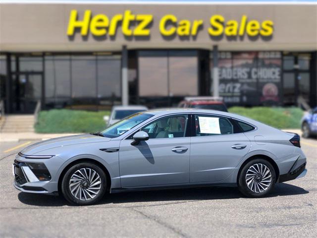 2024 Hyundai Sonata Hybrid