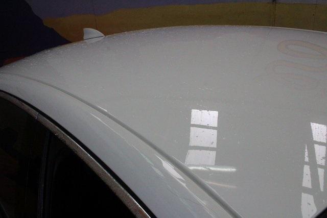 Photo of 2022 Summit White Chevrolet Malibu
