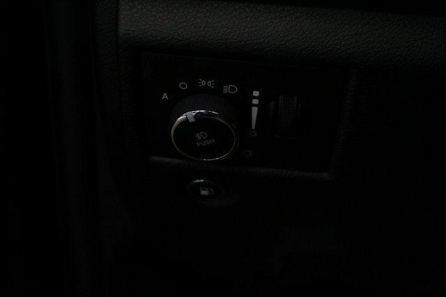 Photo of 2020 Diamond Black Jeep Grand Cherokee