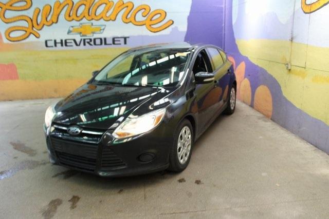 Photo of 2013 Tuxedo Black Ford Focus