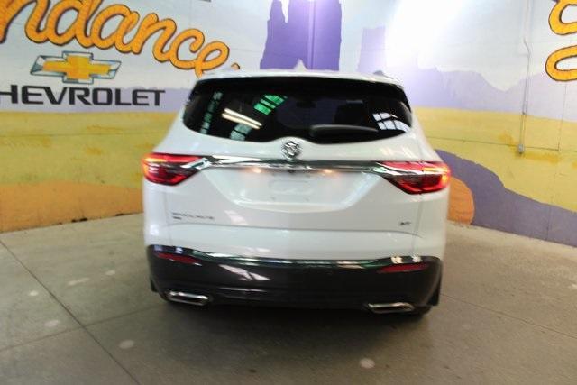 Photo of 2021 White Frost Tri-Coat Buick Enclave