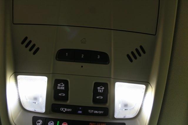 Photo of 2021 White Frost Tri-Coat Buick Enclave
