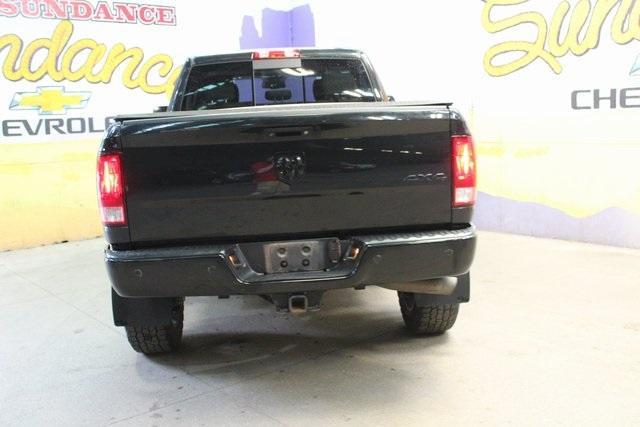 Photo of 2017 Brilliant Black Crystal Pearlcoat RAM 2500