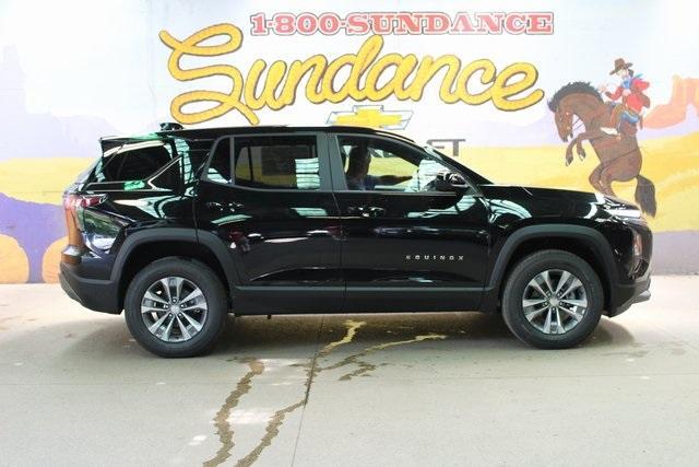 Photo of 2026 Mosaic Black Metallic Chevrolet Equinox