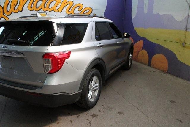 Photo of 2020 Iconic Silver Metallic Ford Explorer