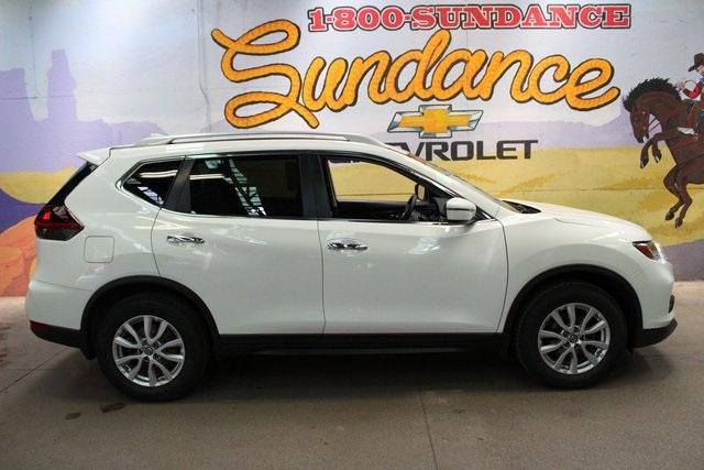 2020 Nissan Rogue