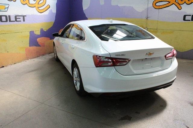 Photo of 2022 Summit White Chevrolet Malibu