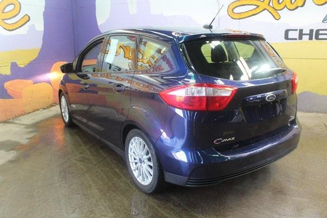 Photo of 2016 Kona Blue Ford C-Max Hybrid