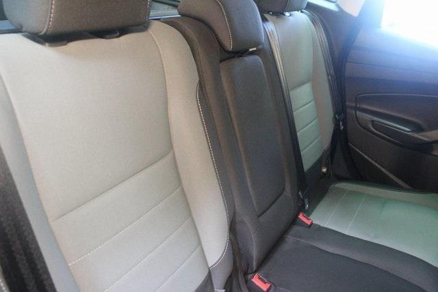 Photo of 2016 Kona Blue Ford C-Max Hybrid