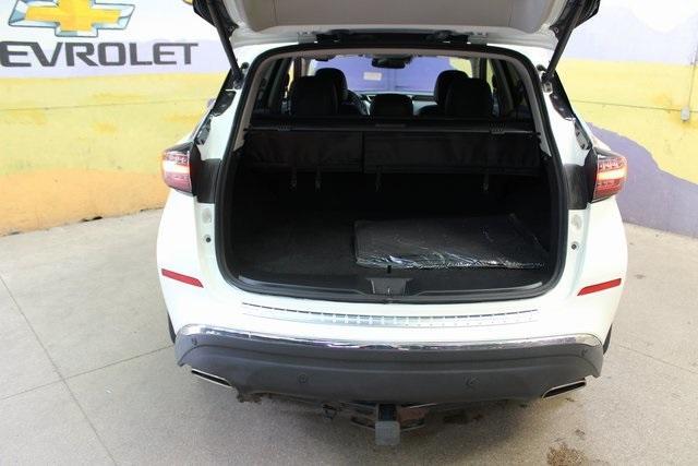 Photo of 2020 Pearl White Tri-Coat Nissan Murano
