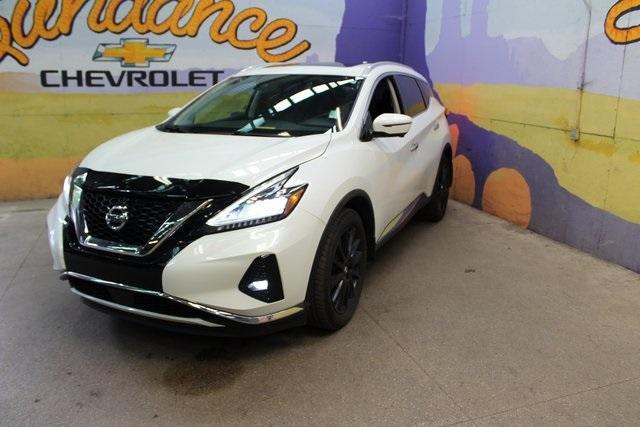 Photo of 2020 Pearl White Tri-Coat Nissan Murano