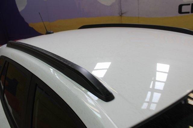 Photo of 2025 Summit White Chevrolet Trax