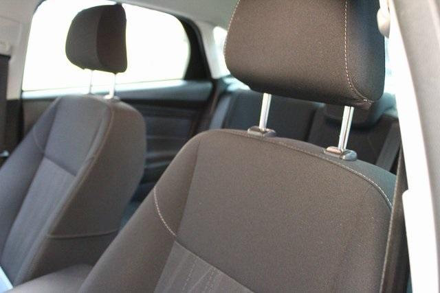 Photo of 2018 Oxford White Ford Focus