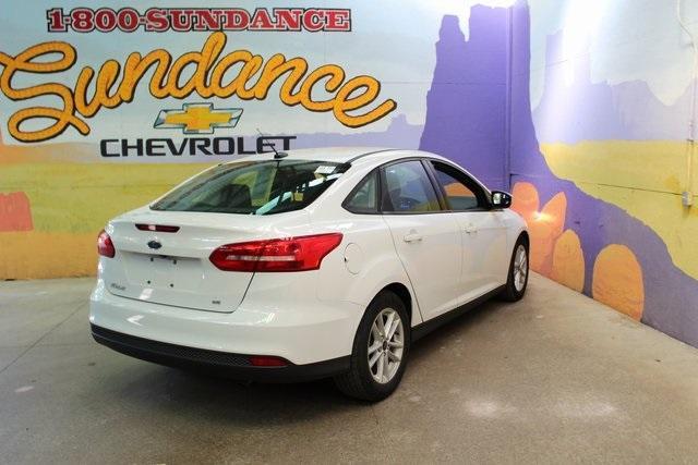 Photo of 2018 Oxford White Ford Focus