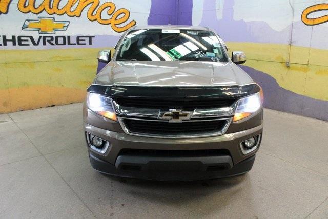Photo of 2016 Brownstone Metallic Chevrolet Colorado