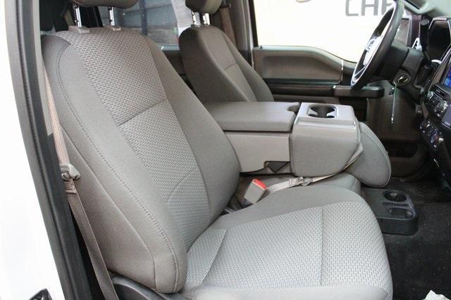 Photo of 2019 Oxford White Ford F-150