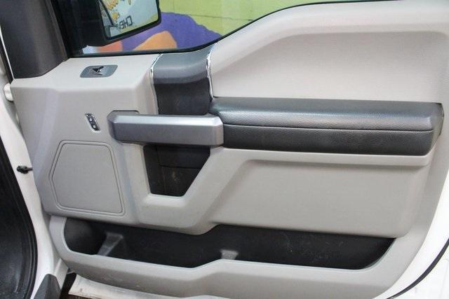 Photo of 2019 Oxford White Ford F-150