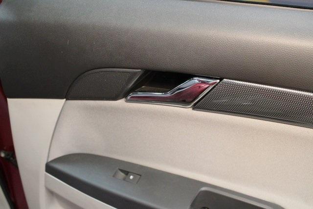 Photo of 2008 Ruby Red Saturn Vue