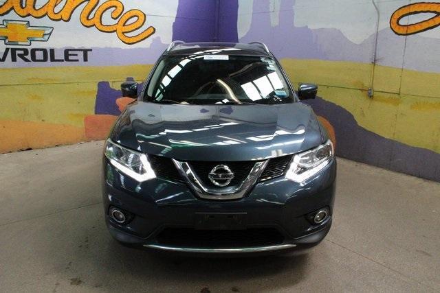 Photo of 2016 Arctic Blue Metallic Nissan Rogue