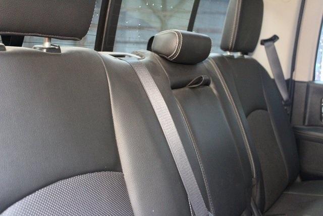 Photo of 2015 Granite Crystal Clearcoat Metallic RAM 1500
