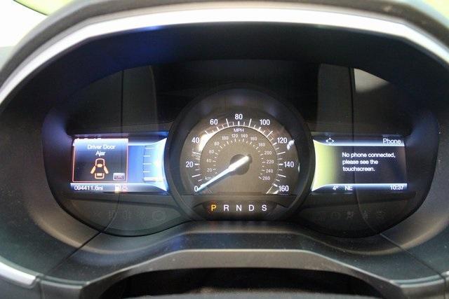 Photo of 2016 White Platinum Tri-Coat Metallic Ford Edge