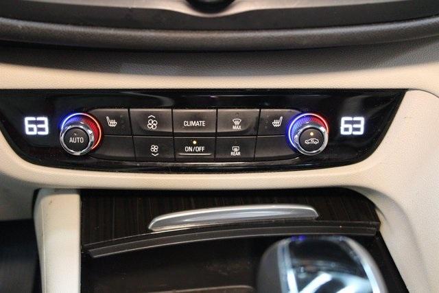 Photo of 2018 Rioja Red Metallic Buick Regal Sportback