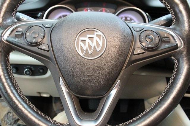 Photo of 2018 Rioja Red Metallic Buick Regal Sportback