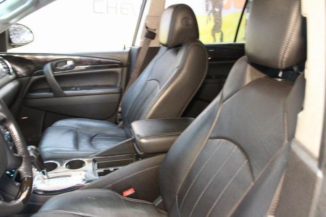 Photo of 2015 Carbon Black Metallic Buick Enclave