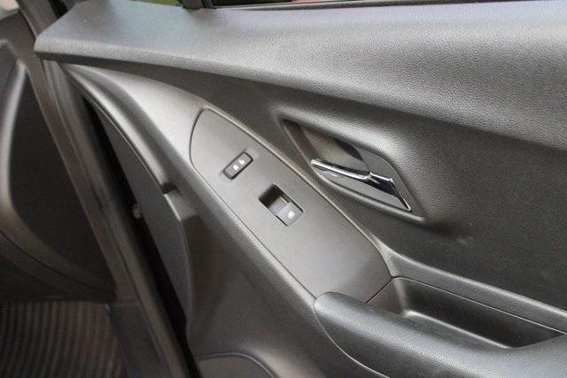 Photo of 2022 Mosaic Black Metallic Chevrolet Trax