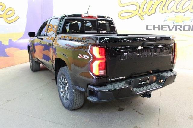 Photo of 2026 Black Chevrolet Colorado