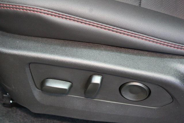 Photo of 2026 Black Chevrolet Colorado