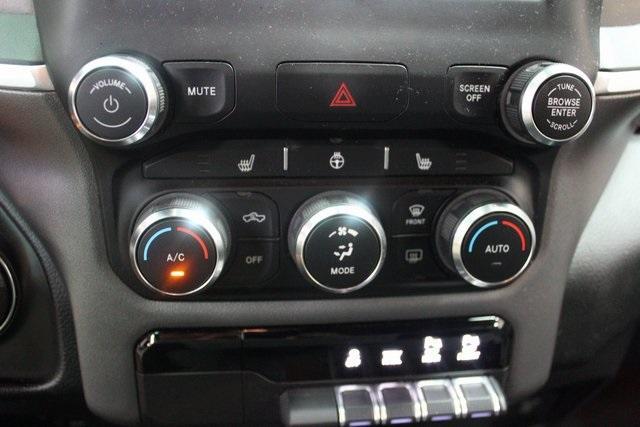Photo of 2021 Diamond Black RAM 1500
