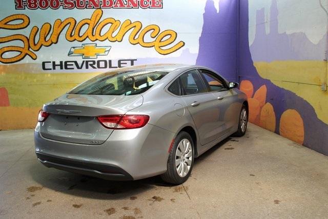 Photo of 2015 Billet Silver Metallic Clearcoat Chrysler 200