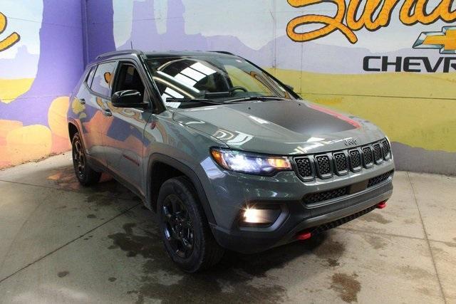 Photo of 2023 Sting Gray Clearcoat Jeep Compass