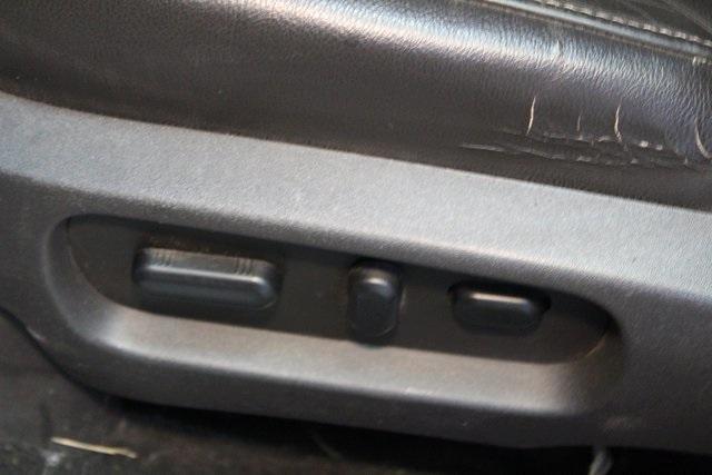 Photo of 2014 Ingot Silver Metallic Ford Flex