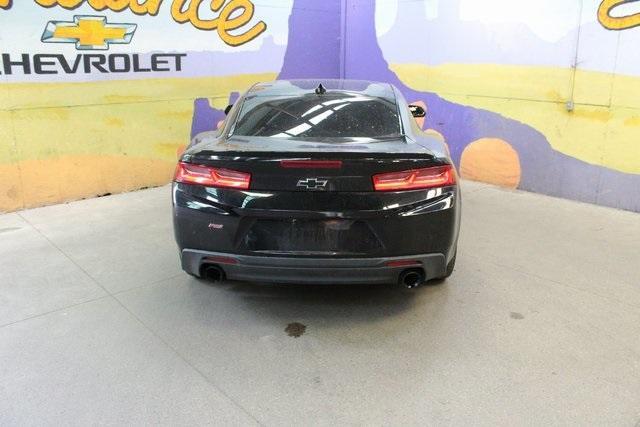 Photo of 2017 Mosaic Black Metallic Chevrolet Camaro