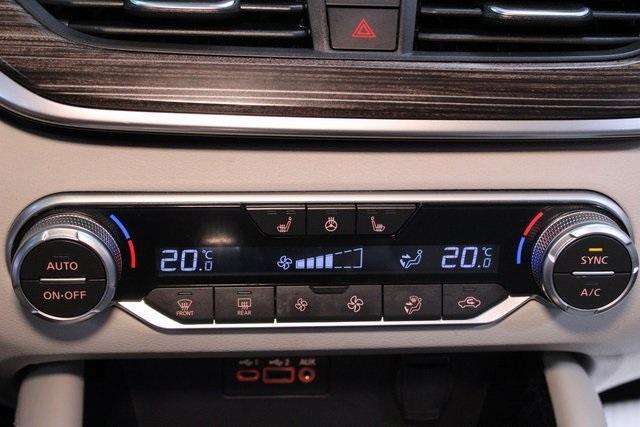 Photo of 2020 Scarlet Ember Tintcoat Nissan Altima